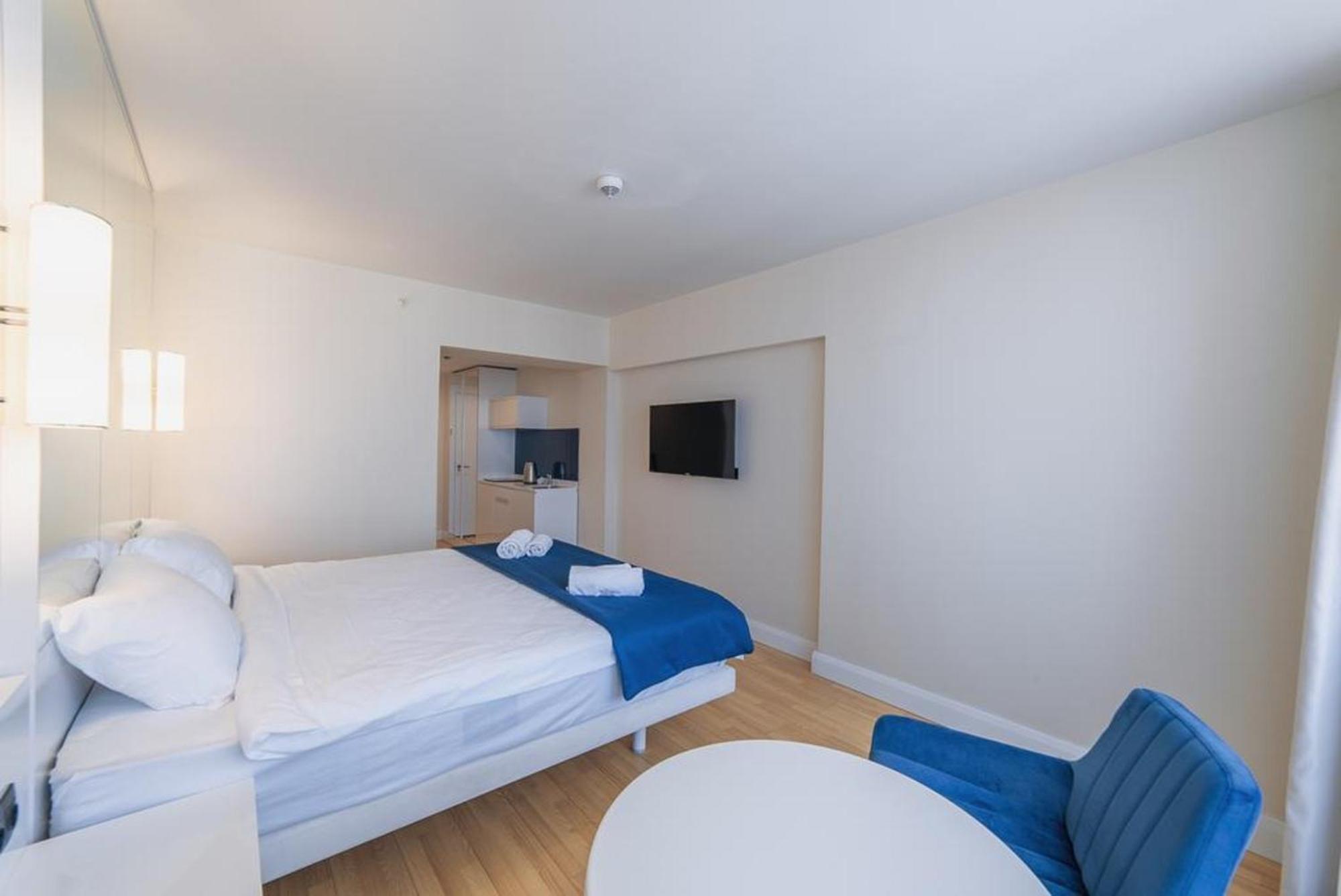 Orbi City Twin Towers Appartement Batoemi Buitenkant foto